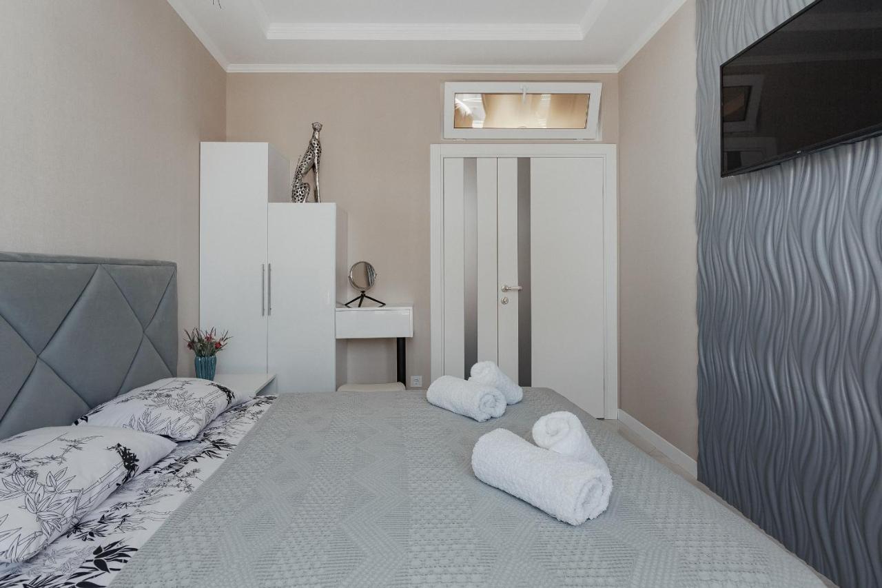 Vip Apartments Arcadia Odessa Eksteriør billede